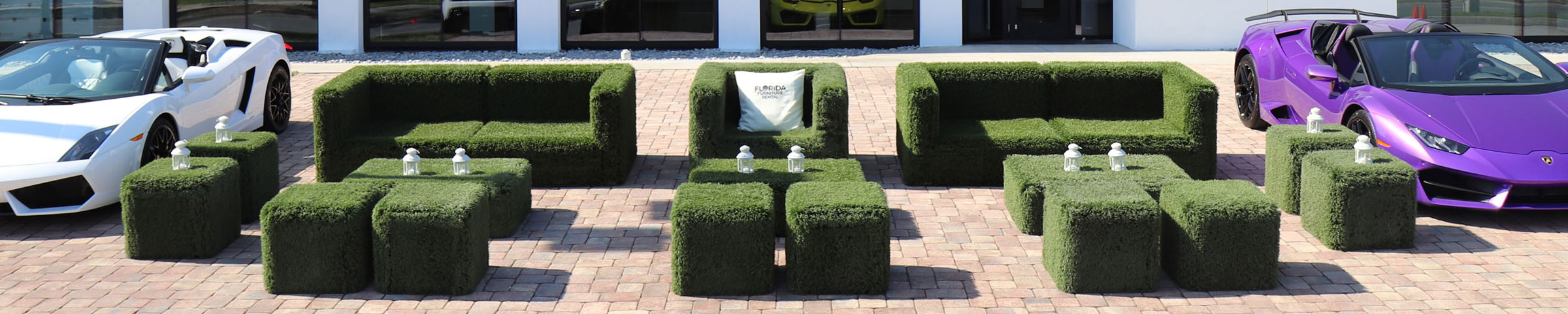 Grass-Furniture-Event-Rental
